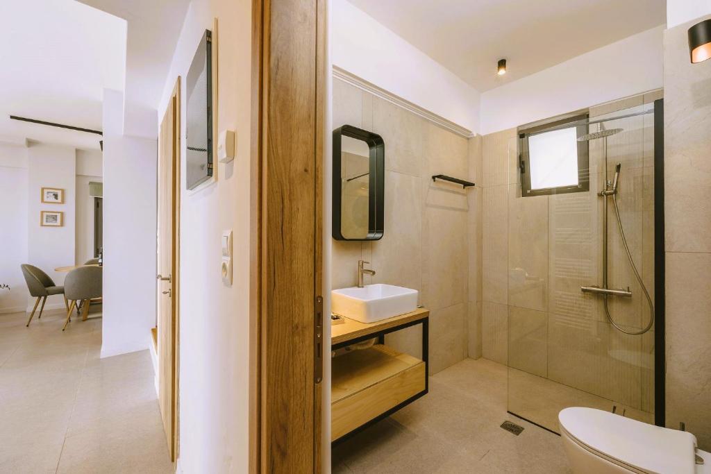 Walk-in shower and bathroom